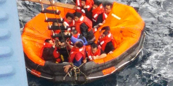 Navigatori salvati de la moarte foto Cupsa