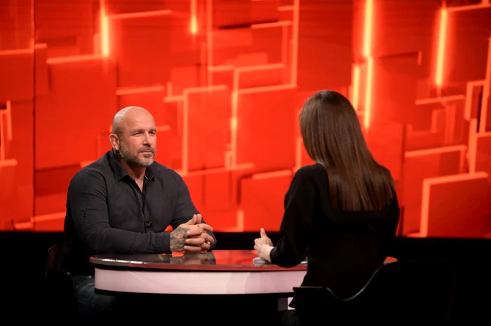 Cătălin Zmărăndescu la emisiunea „40 de întrebări cu Denise Rifai“