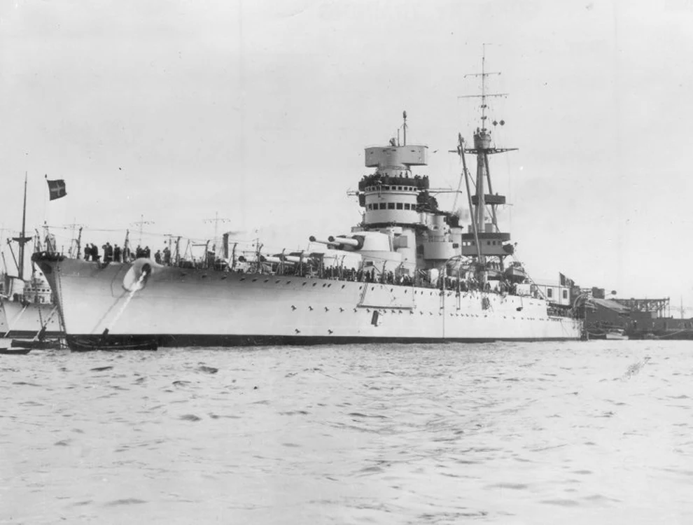 Nava italiană Giulio Cesare