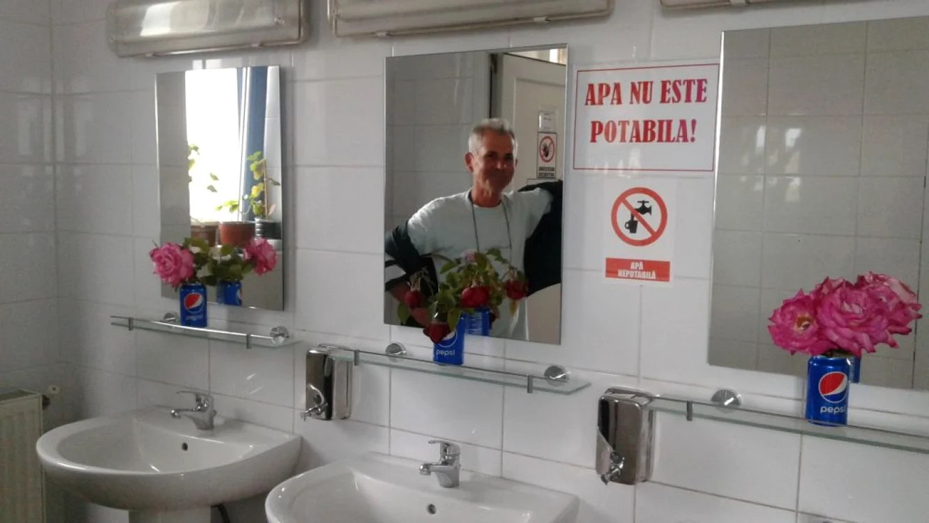 Autostrada Soarelui A2 - Grupurile sanitare de la Km 206 Foto Sînziana Ionescu
