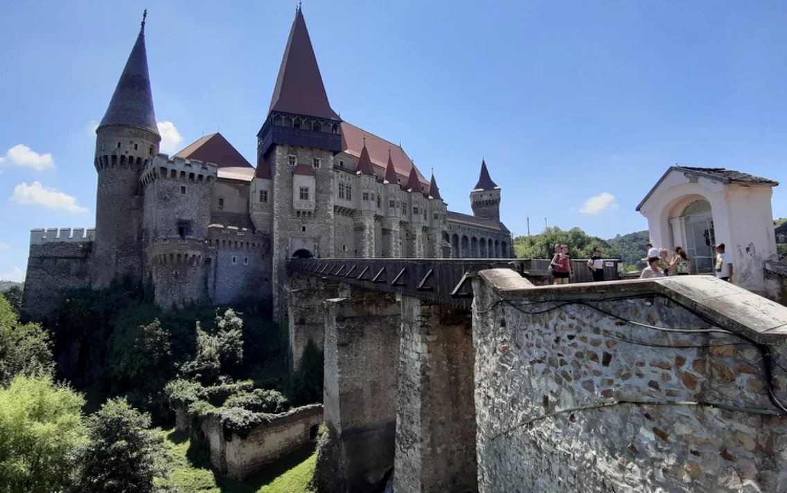 castelul corvinilor