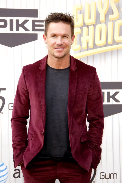 Felix Baumgartner a depăşit viteza sunetului @shutterstockclickpentrufemei.ro