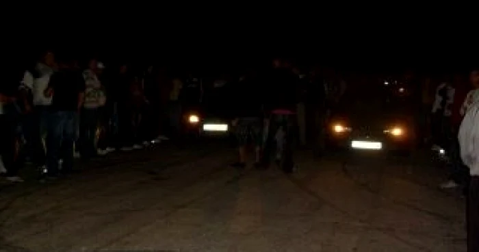 Craiova: Curse ilegale pe aeroportul din Bănie