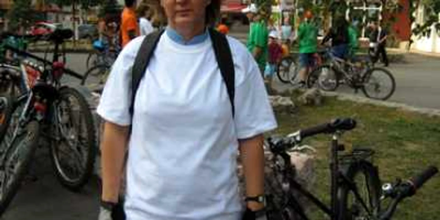 Oradea: Campanie/Sportivul zilei/Borsi Edit: Pistele pentru bicicliști ne-ar ajuta să circulăm fără stres