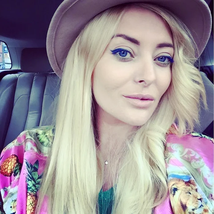 
    Delia Matache a stârnit isterie pe internetFoto: Arhivă personală  