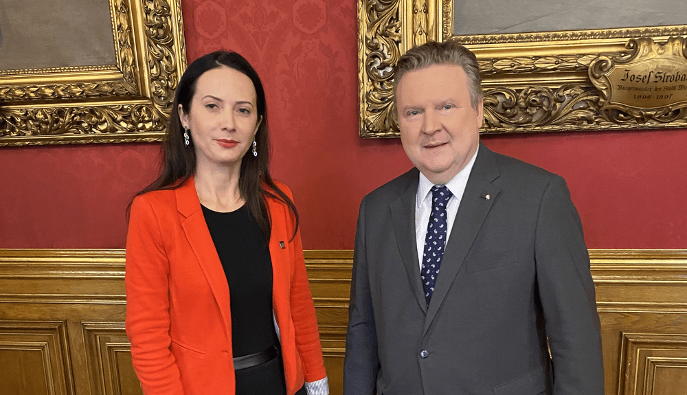 Românca viceprimar într-un district al Vienei: „Sper la o reevaluare pentru ca România să intre în Schengen“ EXCLUSIV
