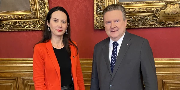 Ramona Miletic si Michael Ludwig primarul Vienei jpg