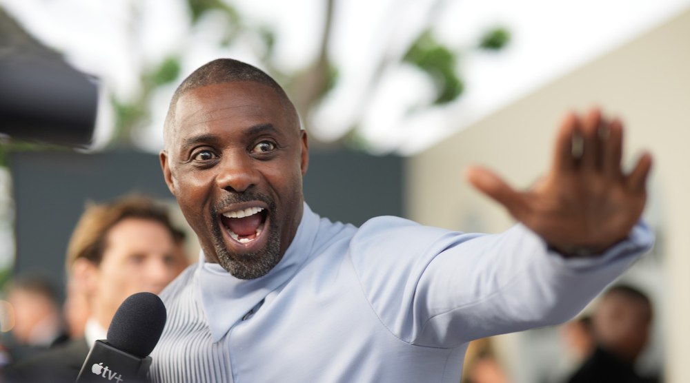 Idris Elba nu-și mai dorește să fie primul James Bond de culoare, din cauza discursurilor „dezgustătoare“ despre rasă 