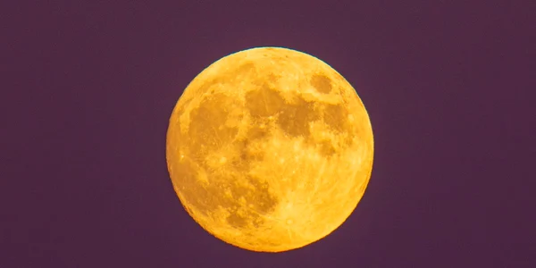 Superluna Castorului FOTO Live Science jpg
