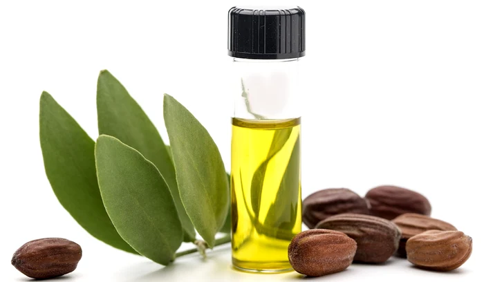 Cum poți folosi uleiul de jojoba. Foto: arhiva.