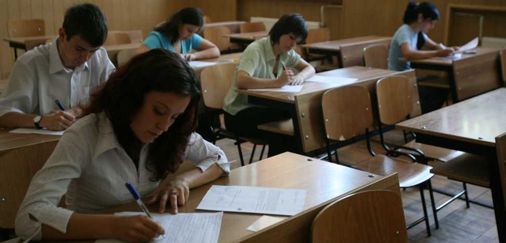 Cum să gestionezi emoțiile în timpul examenelor naționale. „Este recomandat înainte de examen să avem activităţi relaxante”