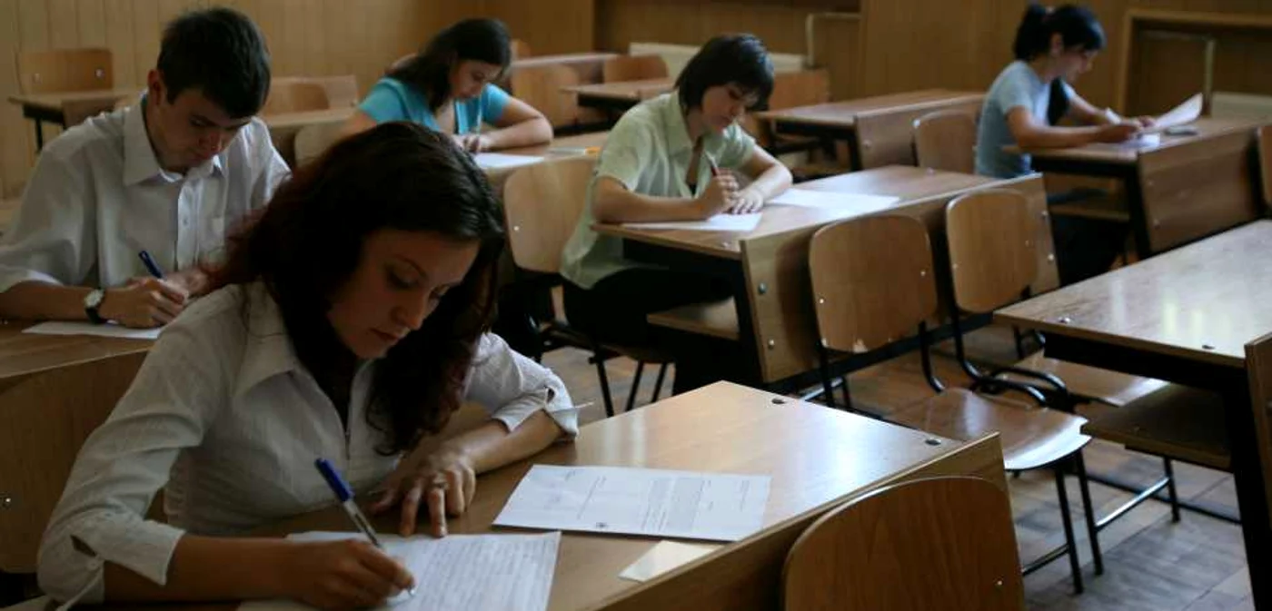 Testele încep la ora 11.00 şi vor fi supravegheate video  FOTO Adevărul