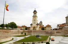 Călătorii în timp: Alba Iulia un puzzle de obiective turistice jpeg