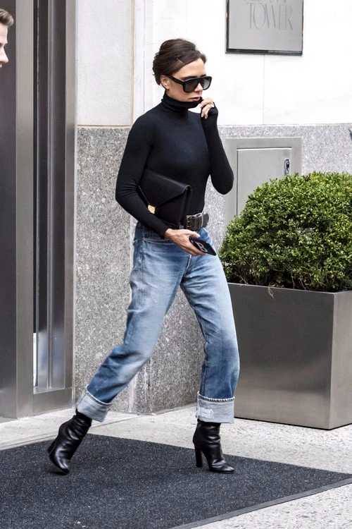 *EXCLUSIVE* Victoria Beckham heading out to see her son Brooklyn jpeg