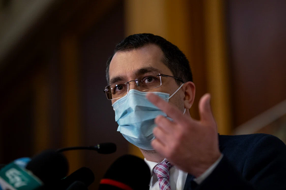
    Vlad Voiculescu crede că România va fi nevoită să ceară sprijin european în gestionarea valului patru al pandemiei de coronavirusfoto: Inquam Photos  