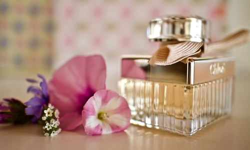 1 perfume g39aa52a38 1280 jpg jpeg