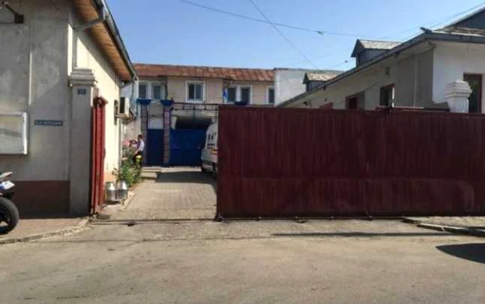 Deţinutul s-a baricadat în celulă şi a dat foc bunurilor