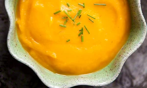 butternut squash apple soup vertical dm jpeg