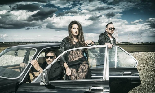 1 71530 original jpg jpeg