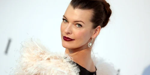 Milla Jovovich foto hepta 