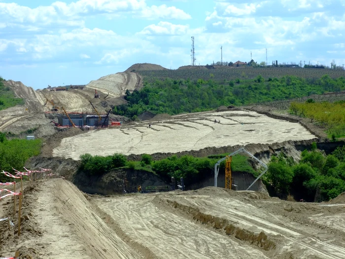 Cernavodă - Murfatlar, ultimul tronson în lucru de pe Autostrada Soarelui