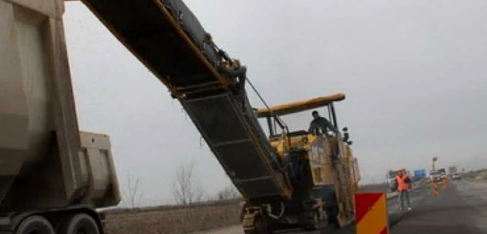 Suceava: DN 17 pune beţe în roate şoferilor, la propriu