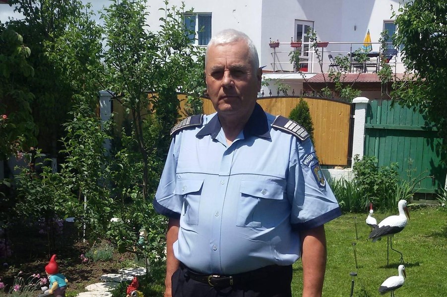 Povestea polițistului care a înviat din morți, după ce a zăcut 12 ore la morgă. Ce le transmite mai tinerilor colegi