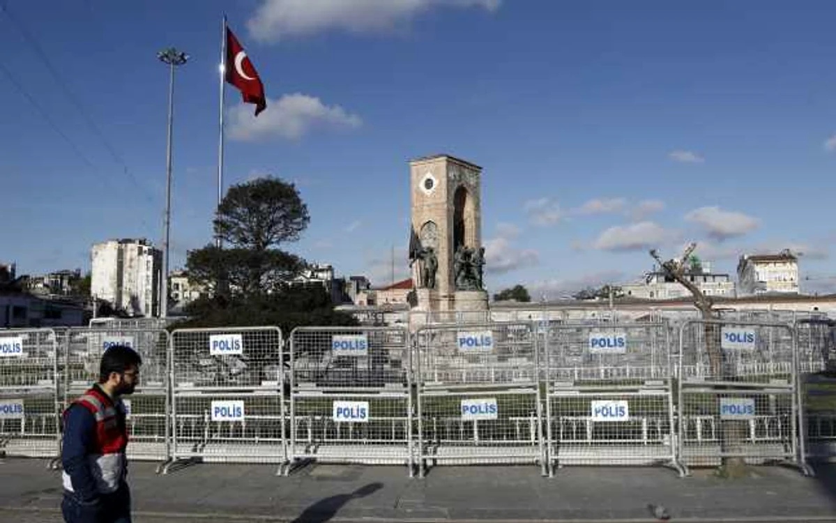 Piaţa Taksim pe data de 1 mai 2016 Foto: EPA