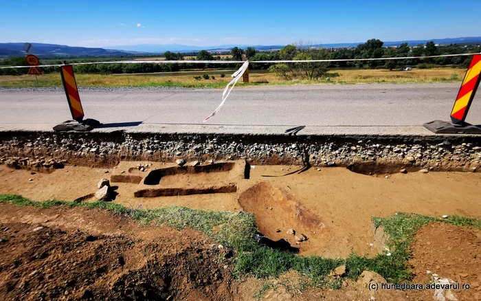 Șantier arheologic pe șoseaua Simeria - Geoagiu. Arhivă. Foto: Daniel Guță