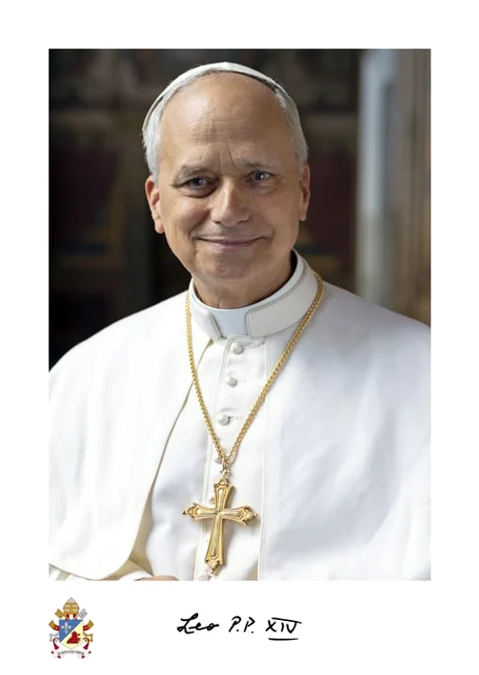Papa Leon al XIV-lea, în prima fotografie oficială FOTO: Facebook / Vatican News
