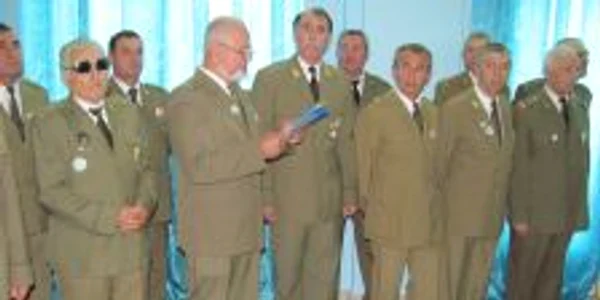 Foştii militari nu sunt de acord cu recalcularea pensiilor