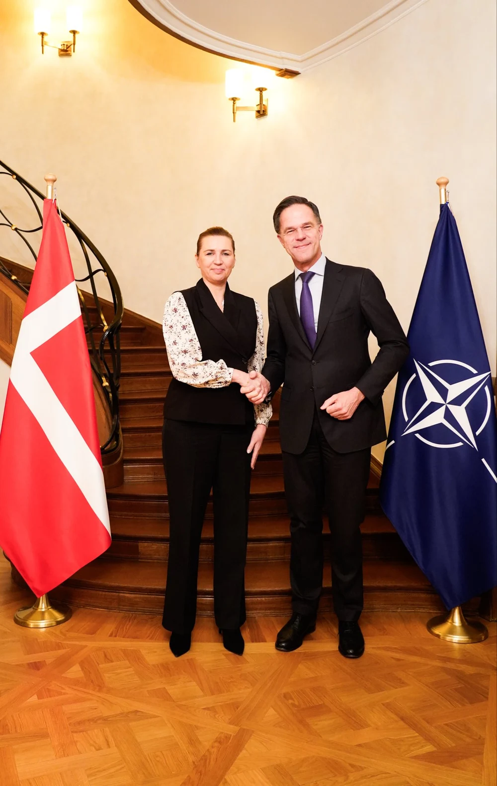 Danemarca și NATO vor să consolideze securitatea în Arctica, pe fondul crizei legate de Groenlanda