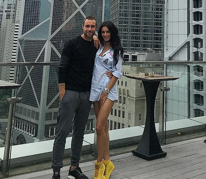 Philipp Plein şi Andreea Sasu se află la Hong Kong