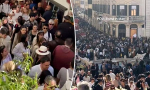 roma mai turisti jpg