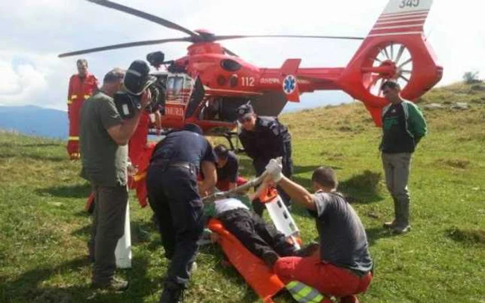 Bărbatul a fost transportat la spitalul din Sibiu. Foto IJJ