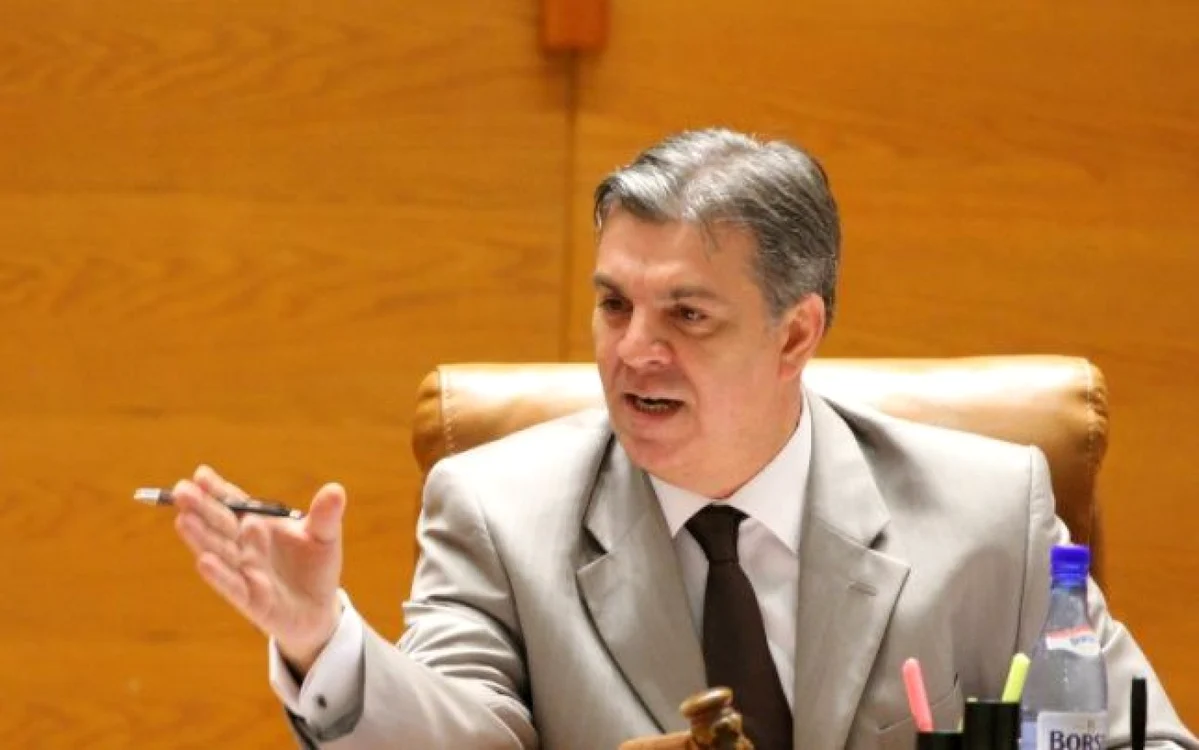 Valeriu Zgonea spune că cei patru deputaţi au avut un comportament neserios Foto: Adevărul