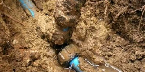 Bacău: În Târgul Ocna se reabilitează rețeaua de alimentare cu apă