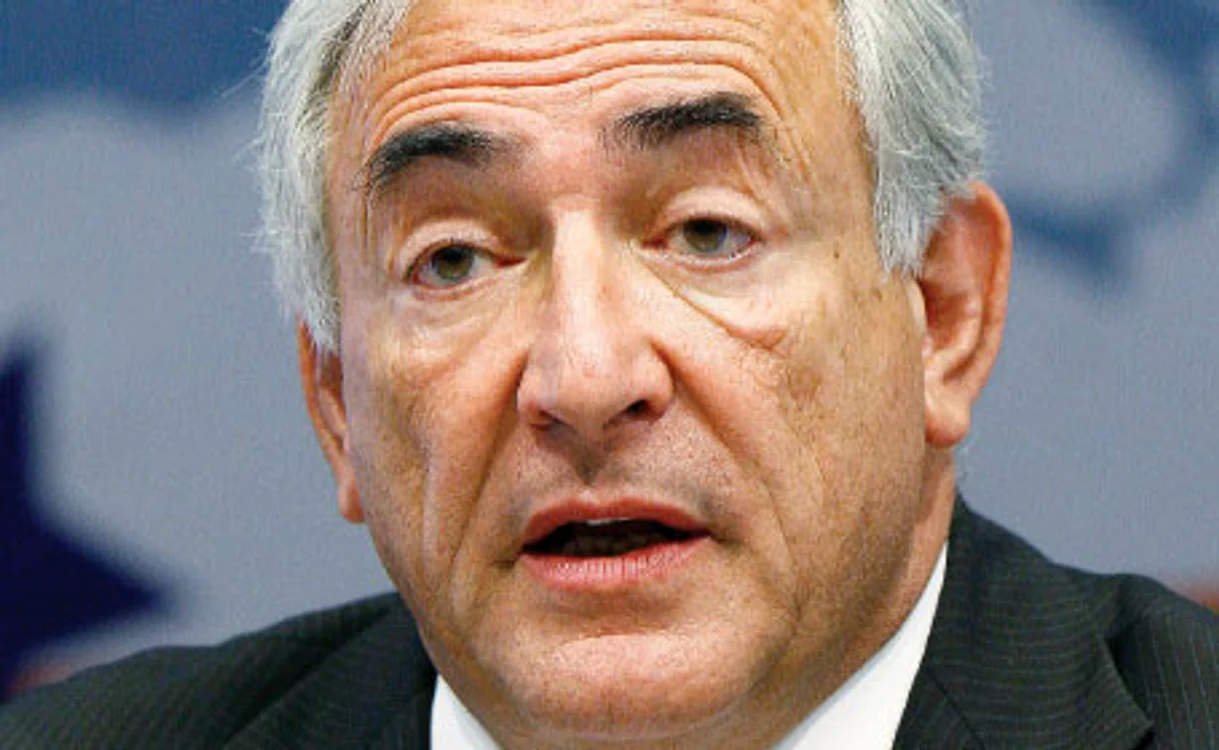 
    Dominique Strauss-Kahn a făcut mai multe declaraţii dure la adresa Guvernului României  