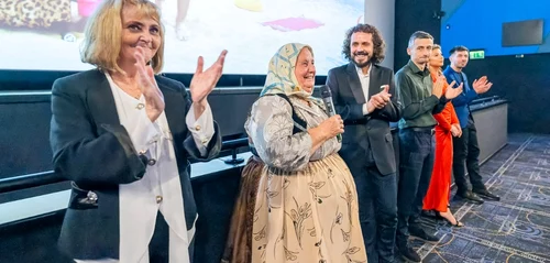 Bunica din Chinteni, la lansarea filmului Moartea în vacanță foto: Arhiva personală