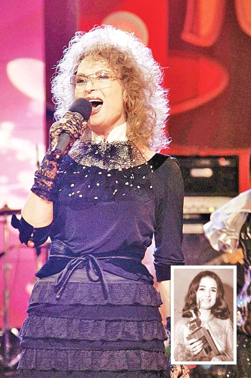 Angela Similea a obţinut  ”Cerbul de Argint”, în 1970,  cu piesele  “După noapte,  vine zi” şi “Amurgul” 