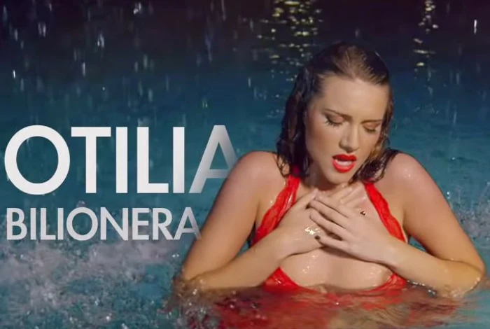 Otilia și-a dezgolit nurii în clipul Bilionera