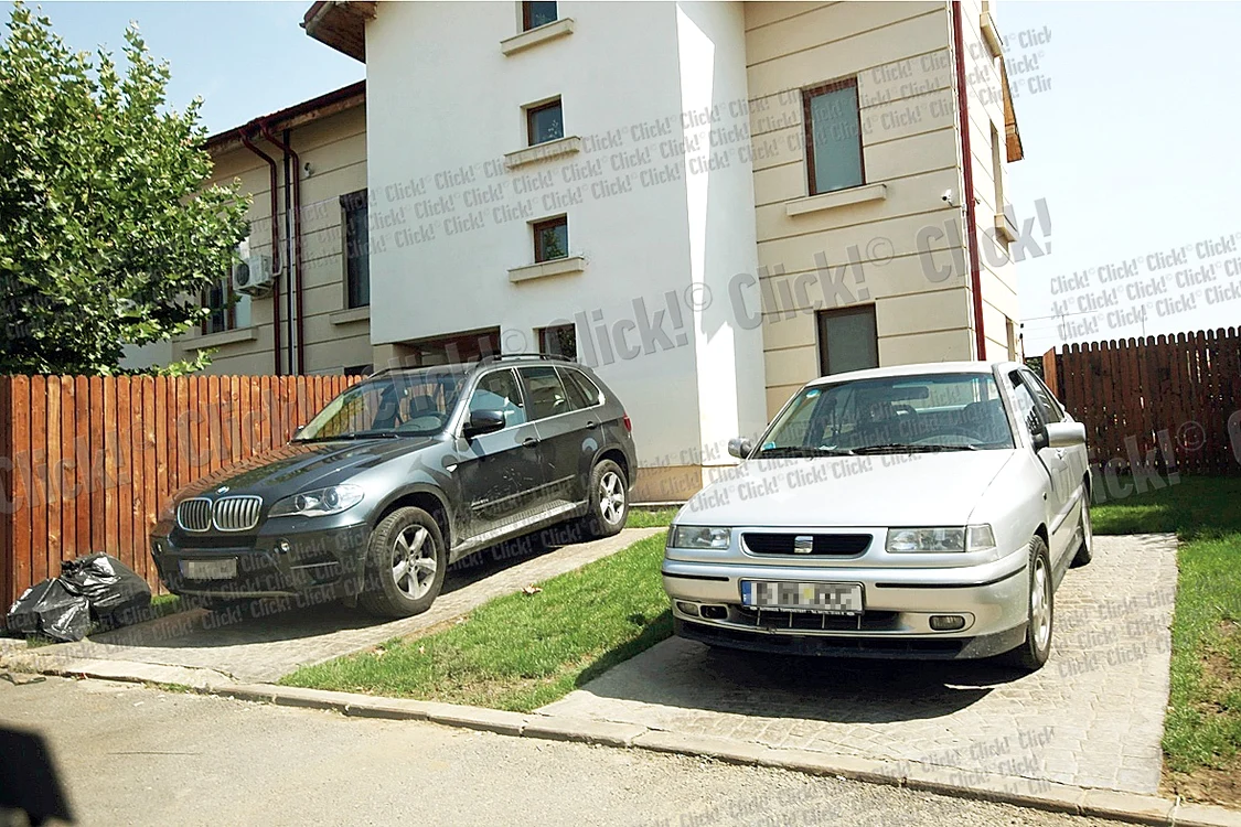 Soţia lui Bănică jr  a venit cu BMW-ul  în Pipera, pe care l-a  parcat chiar lângă  intrarea în curte