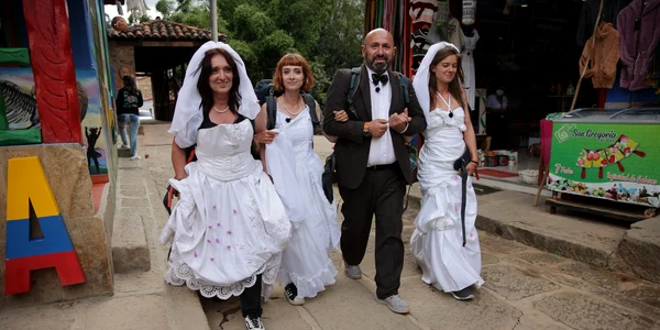 America Express ediția 26 9 JPG