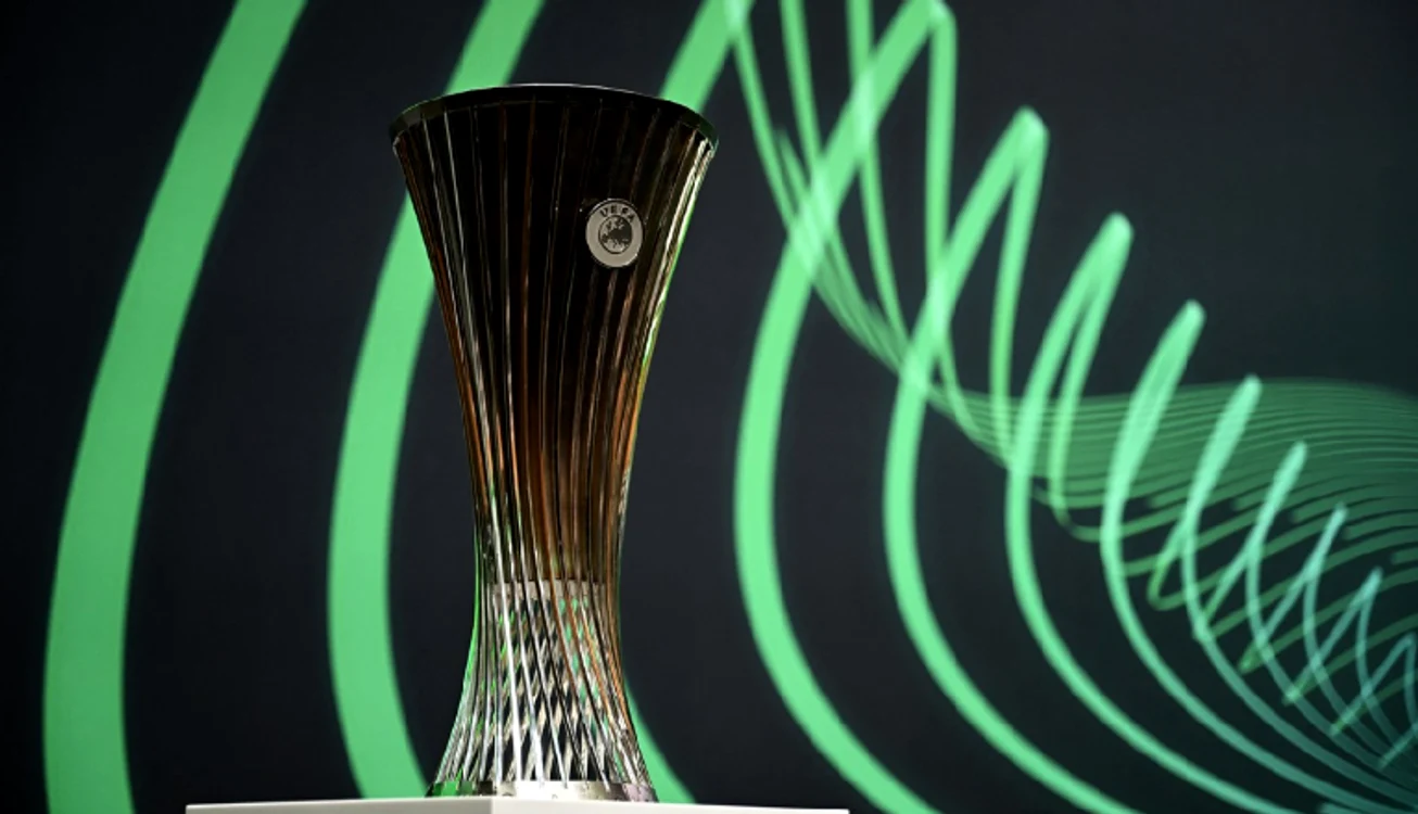 Trofeul UEFA Conference League  Foto/Profimedia