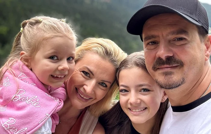 Mihai și familia lui / foto: social media