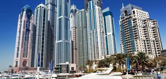 Dubai, Emiratele Arabe Unite, unul dintre cele dinamice oraşe din Golf