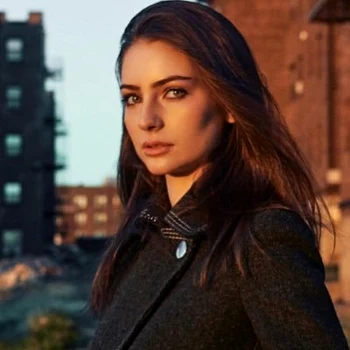 1uEppQ4Q 400x400 jpeg