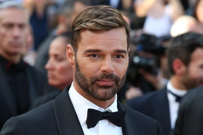 Ricky Martin s-a pozat gol. Foto: Arhivă