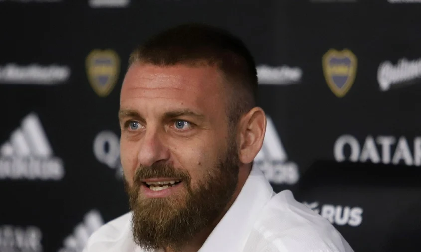 Daniele De Rossi vrea să rămână la Genoa  FOTO Facebook