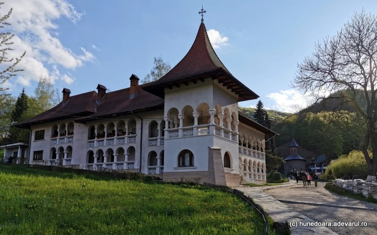 Mănăstirea Prislop. Foto: Daniel Guţă. ADEVĂRUL.
